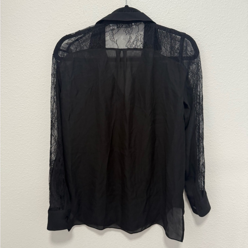 Jeunesse Black Lace Women's Blouse Size Small - Picture 3 of 3